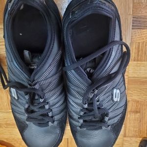 Sketchers black suede casual